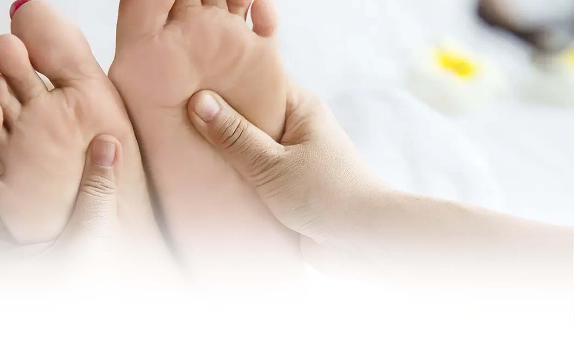Foot Reflexology: A Step Towards Holistic Wellness Through Alternative Medicine